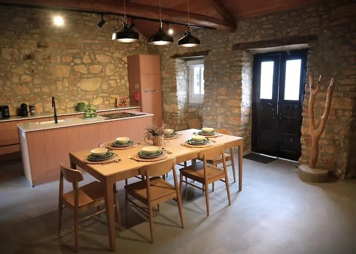 Casa Do Ti Mauricio * Gondemaria